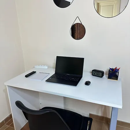 アパート Office Della Castellina - Parcheggio Privato Monticchio