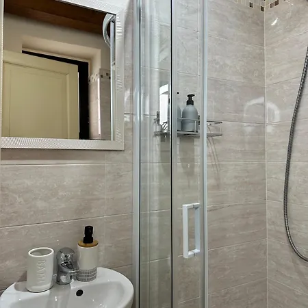 Office Della Castellina - Parcheggio Privato