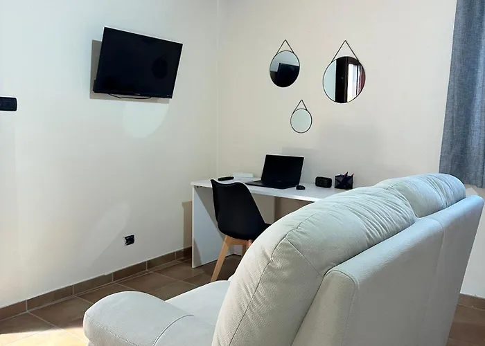 Office Della Castellina Appartamento