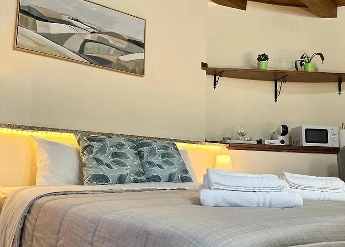 Office Della Castellina